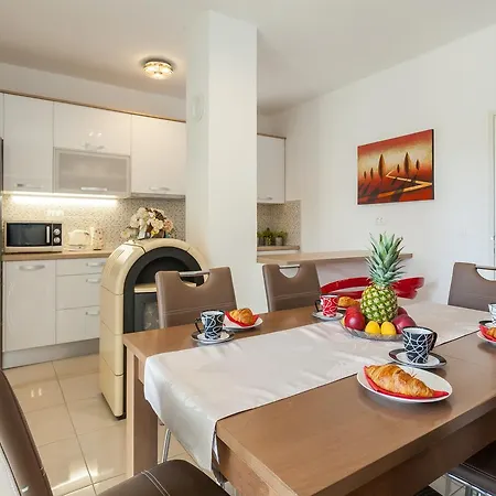 Klara Apartman *