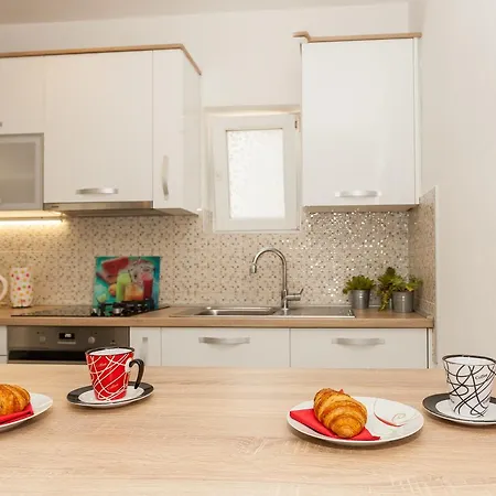 Klara * Biograd Na Moru