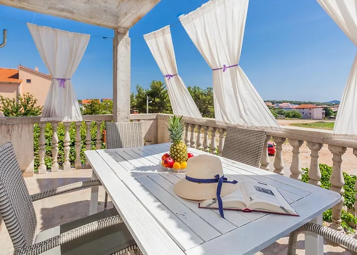 Klara * Biograd Na Moru
