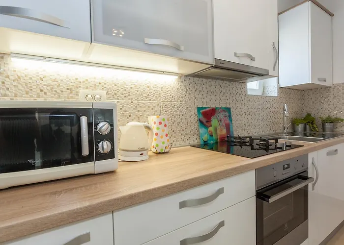 Klara * Biograd Na Moru